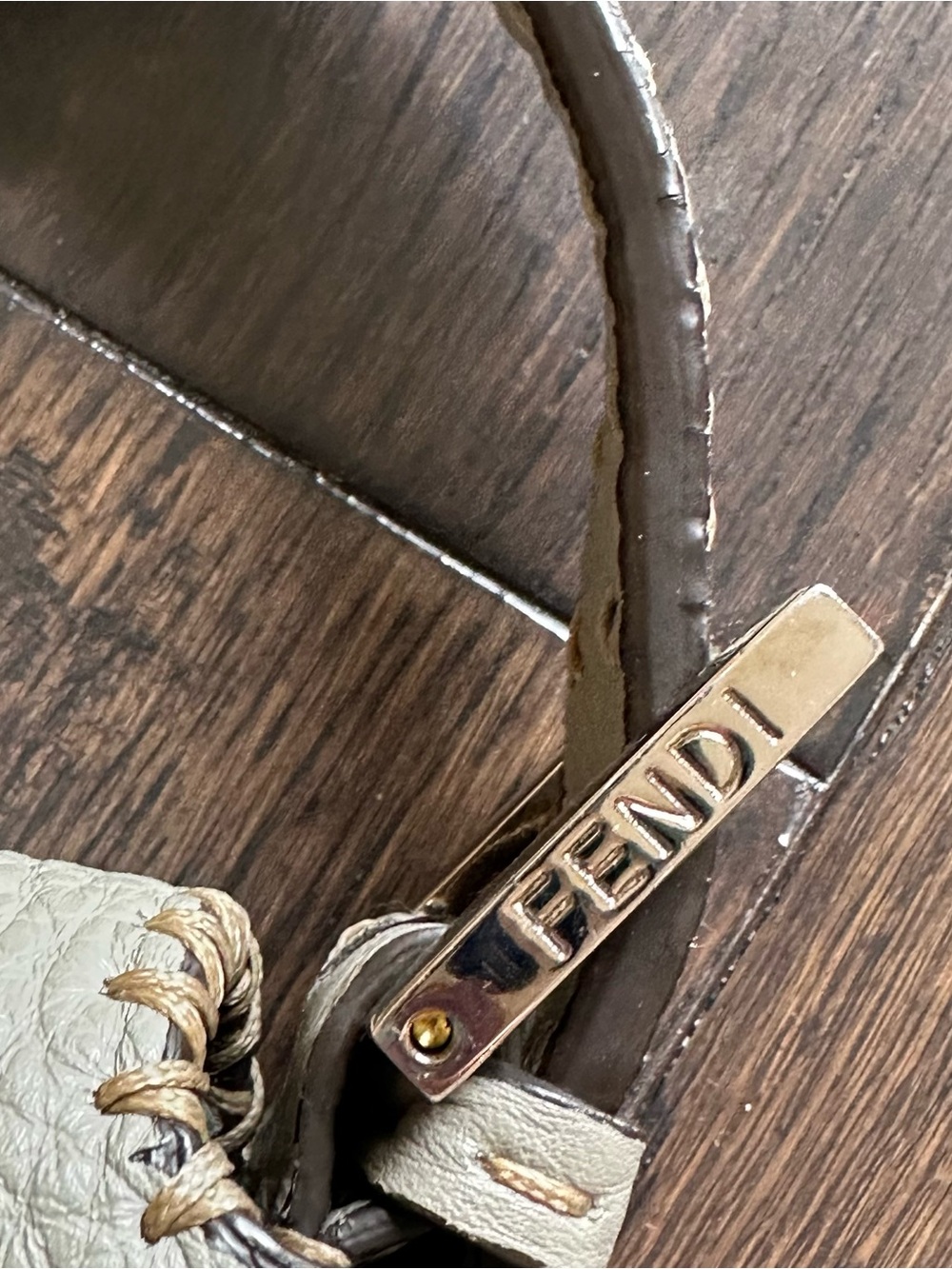 Fendi Mama Selleria Baguette Gray Grained Leather Stitch Shoulder Bag - Picture 8 of 15
